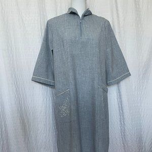 SILVERT'S ADAPTIVE OPEN BACK EMBROIDERED LINEN DRESS - NEVER WORN - SIZE M BLUE